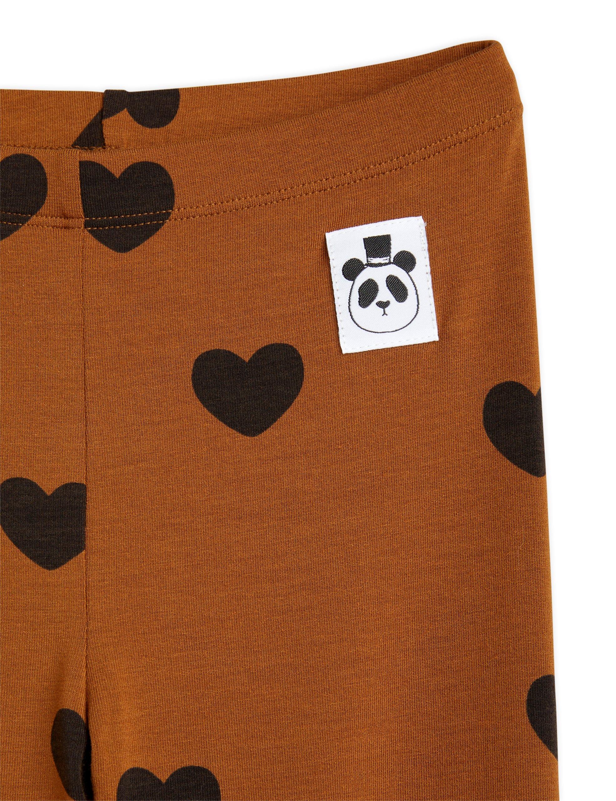 Basic hearts leggings detail